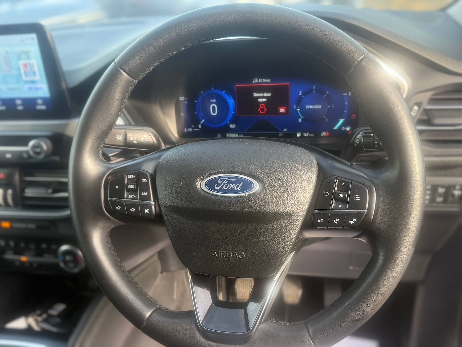 Used Ford Kuga 2022 for sale - 75996318: Photo 11