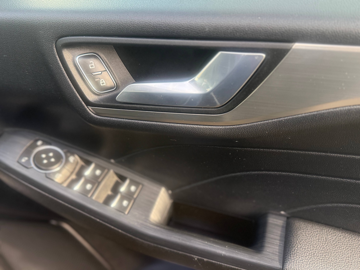 Used Ford Kuga 2022 for sale - 75996318: Photo 15