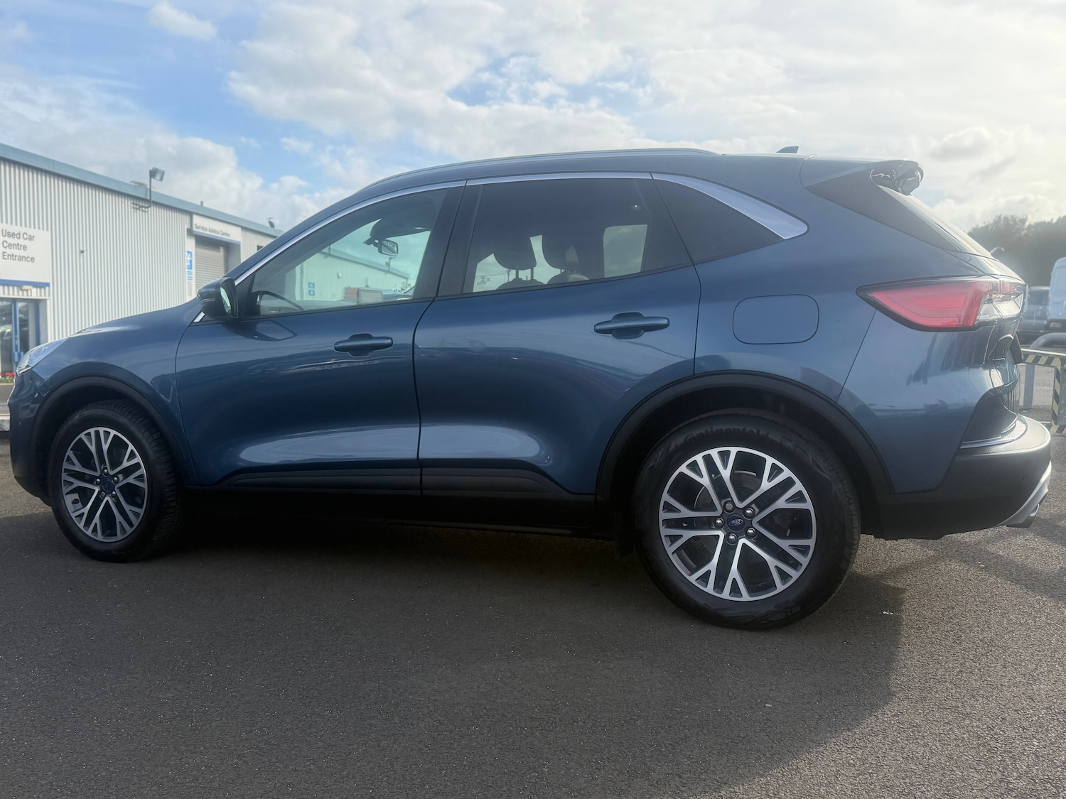Used Ford Kuga 2022 for sale - 75996318: Photo 4