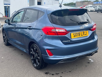 Used Ford Fiesta 2019 for sale - 75548101: Photo