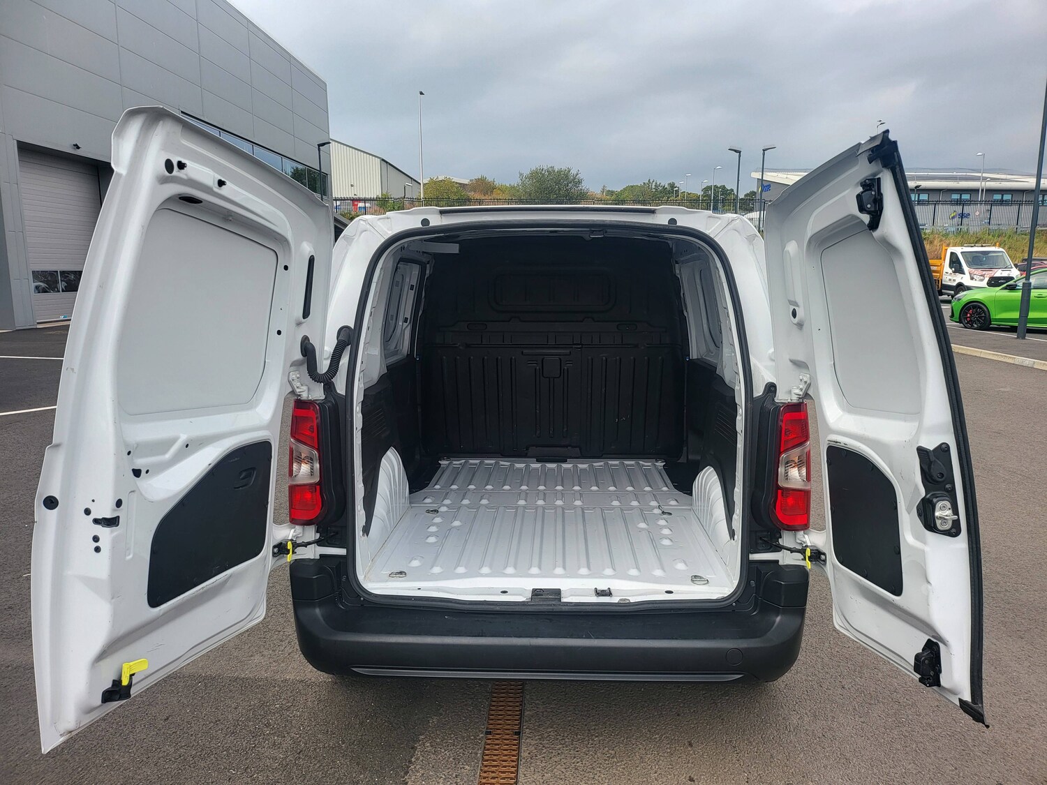 Used Citroen Berlingo 2023 for sale - 77445967: Photo 9