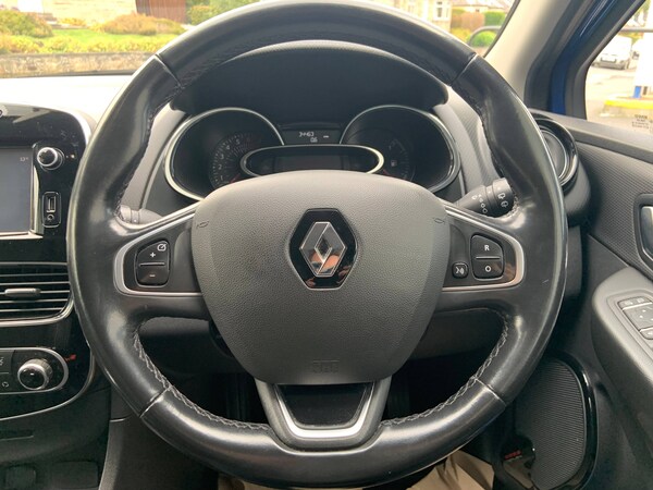 Used Renault Clio 2017 for sale - 76220391: Photo 11