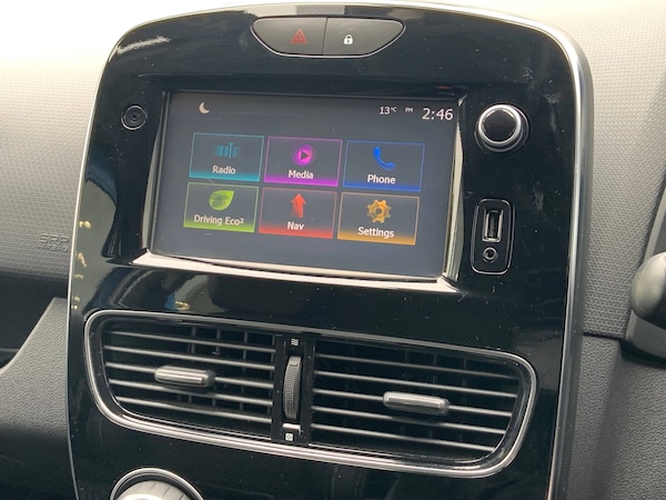Used Renault Clio 2017 for sale - 76220391: Photo 15