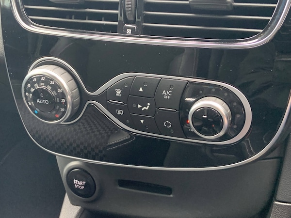 Used Renault Clio 2017 for sale - 76220391: Photo 16