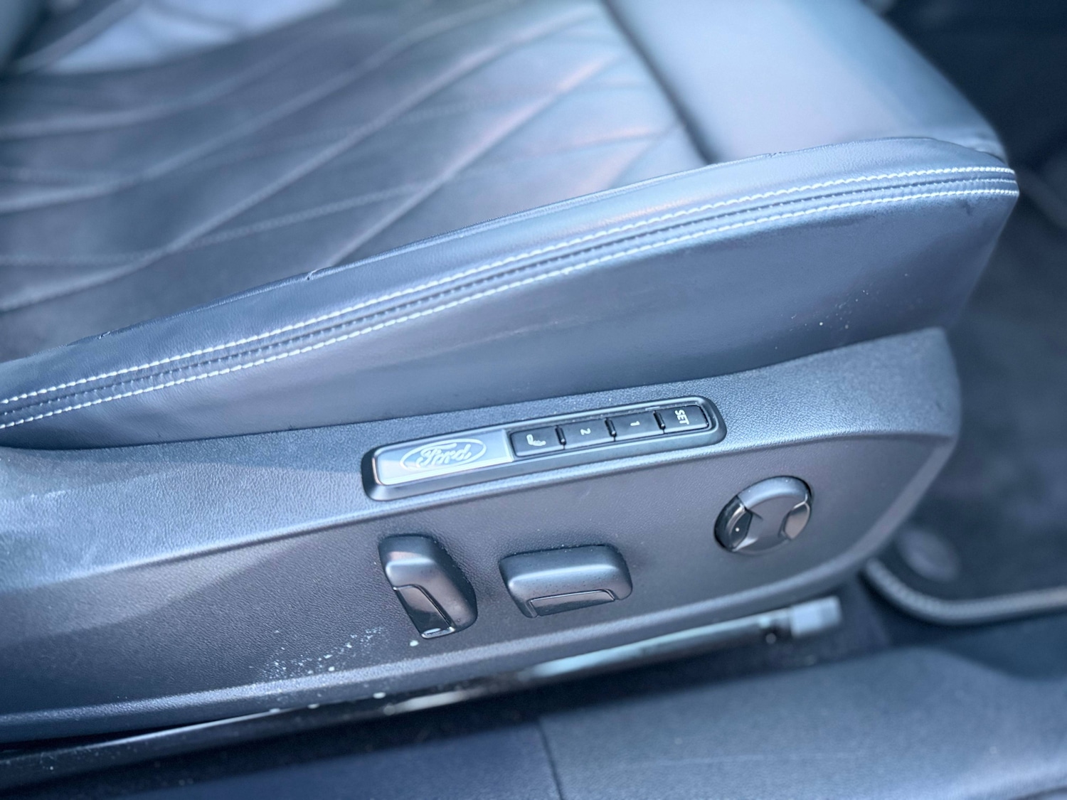 Used Ford Explorer 2024 for sale - 77208740: Photo 24