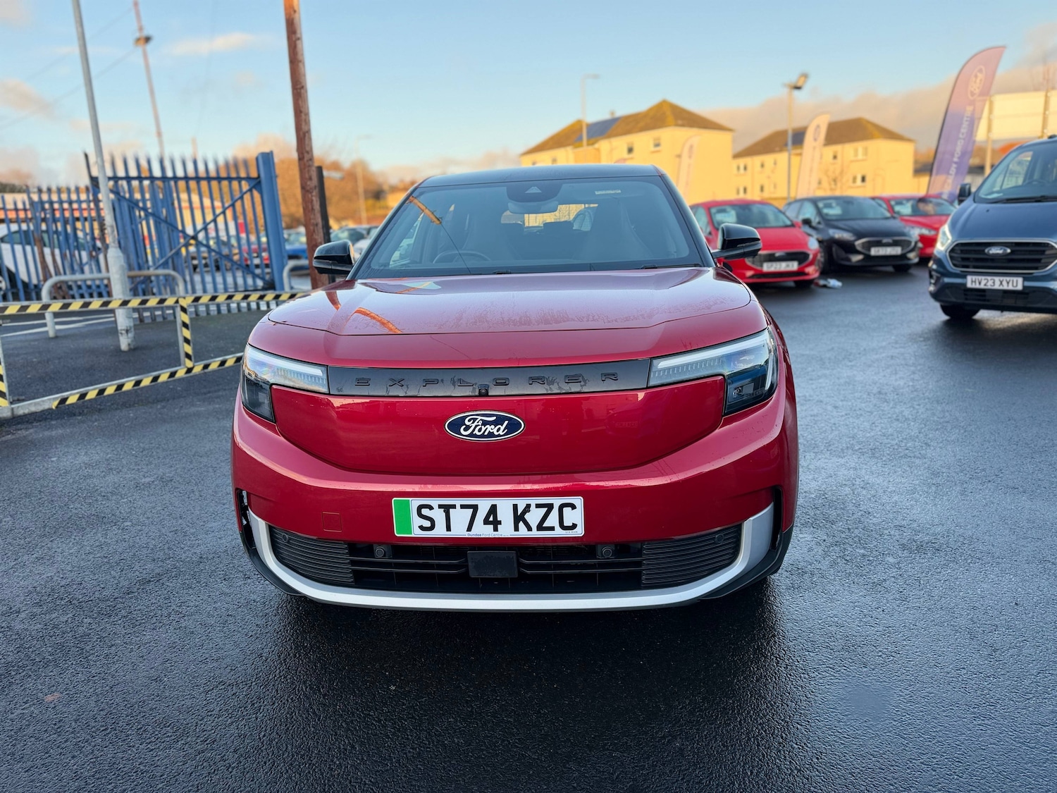 Used Ford Explorer 2024 for sale - 77208740: Photo 3