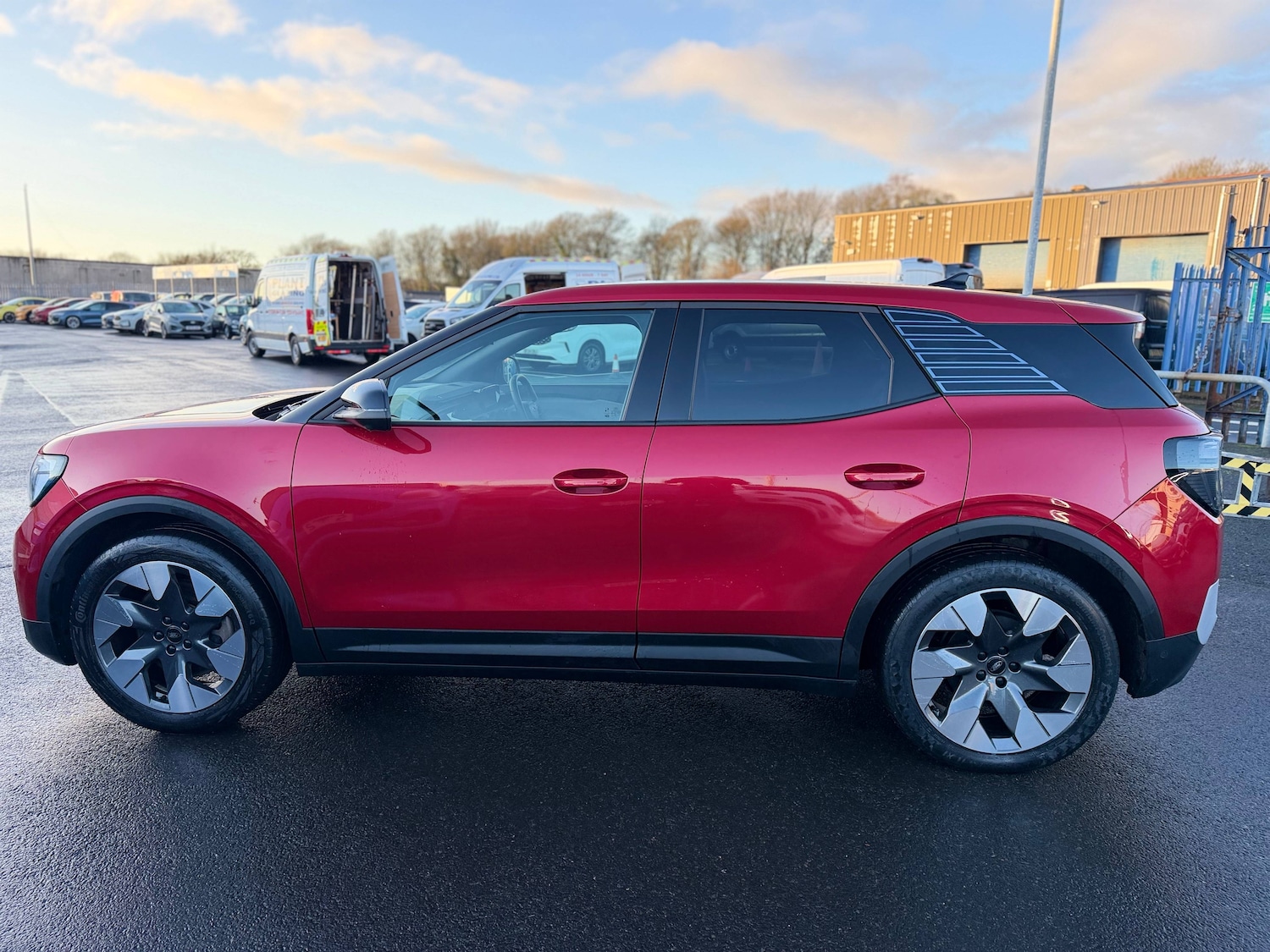 Used Ford Explorer 2024 for sale - 77208740: Photo 6