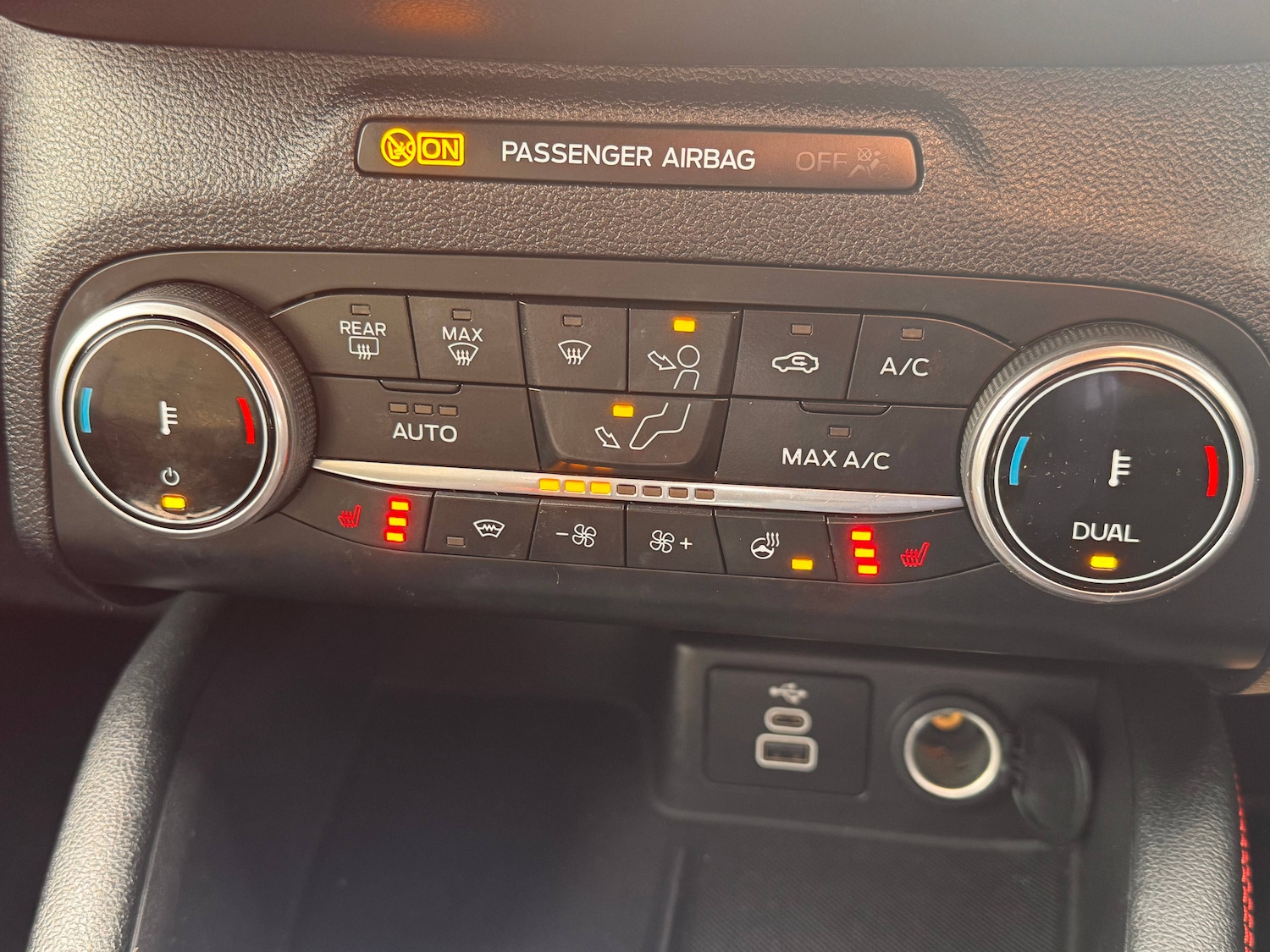 Used Ford Kuga 2023 for sale - 77873654: Photo 33