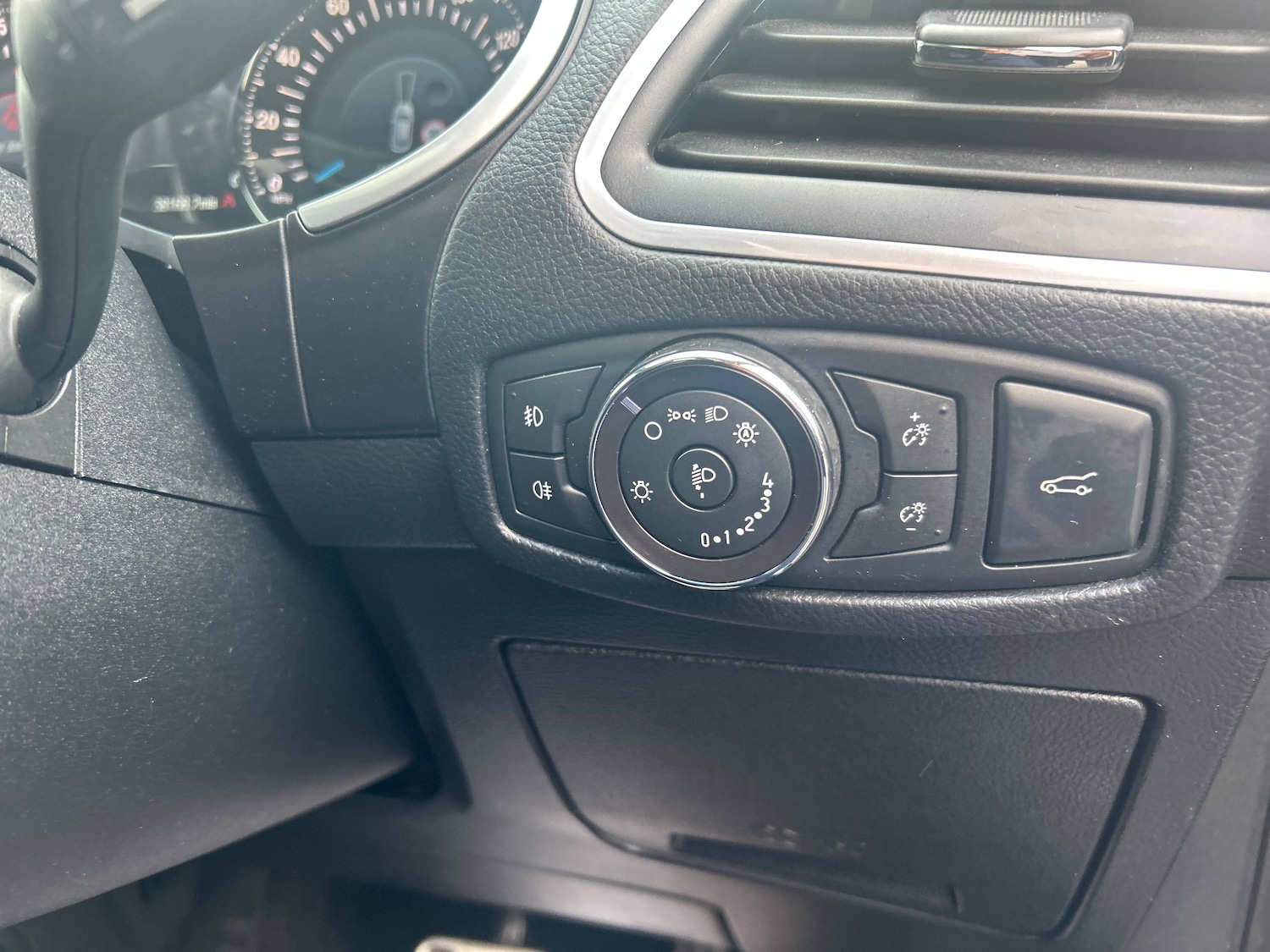 Used Ford Edge for sale - 76131963: Photo 34