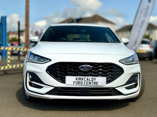 Used Ford Focus 2022 for sale - 74881796: Photo 3