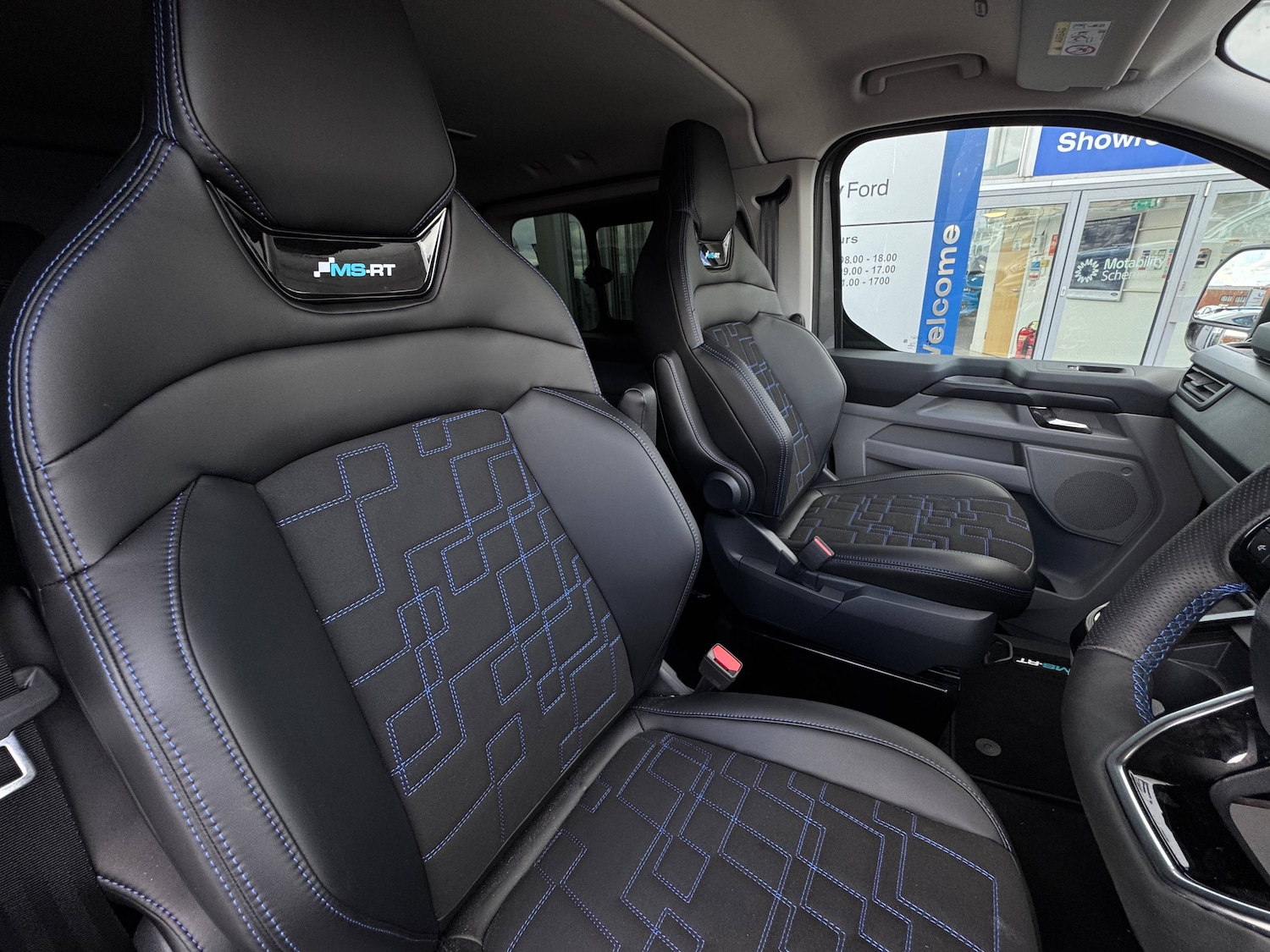 Used Ford Transit Custom 2024 for sale - 76719040: Photo 12