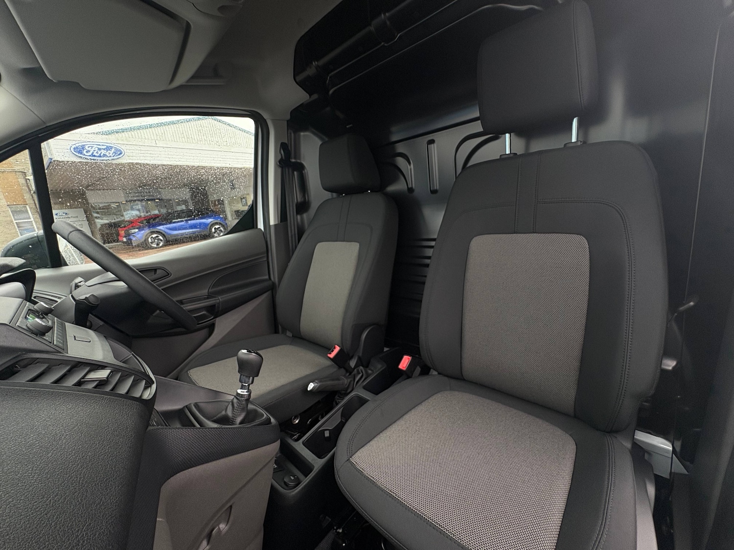 Used Ford Transit Connect 2024 for sale - 78180637: Photo 3