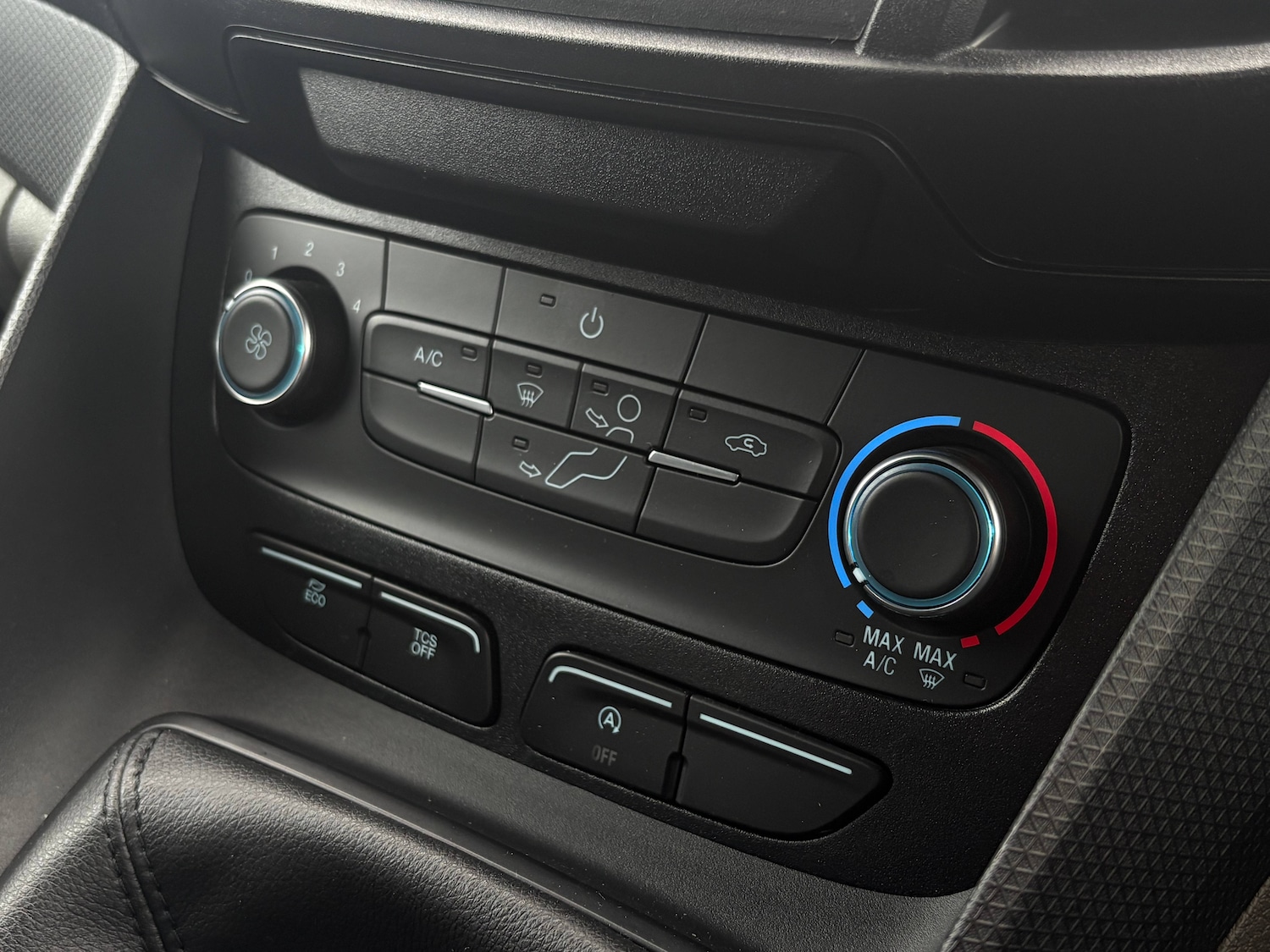 Used Ford Transit Connect 2024 for sale - 78180637: Photo 9