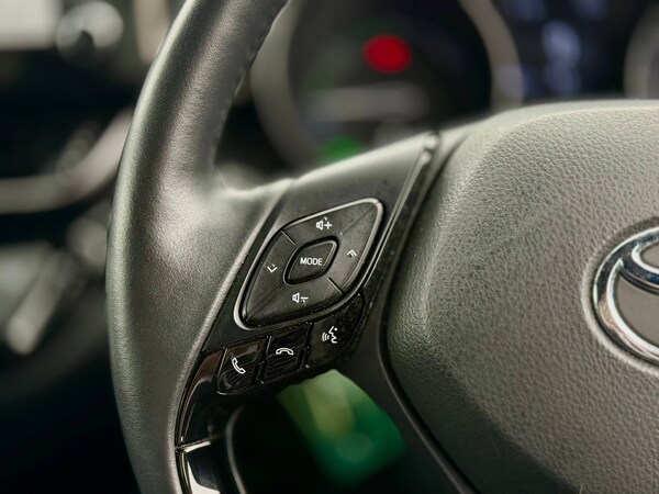 Used Toyota C-HR 2020 for sale - 74646562: Photo 14