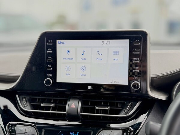 Used Toyota C-HR 2020 for sale - 74646562: Photo 24