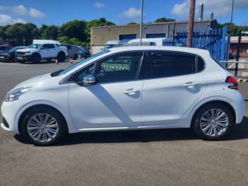 Used Peugeot 208 2018 for sale - 74855261: Photo