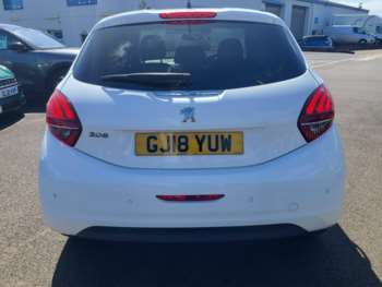 Used Peugeot 208 2018 for sale - 74855261: Photo
