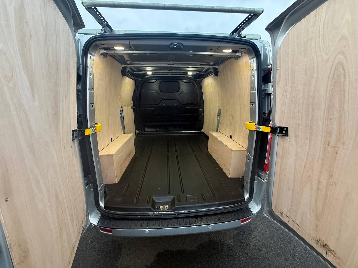 Used Ford Transit Custom 2021 for sale - 76685502: Photo 5