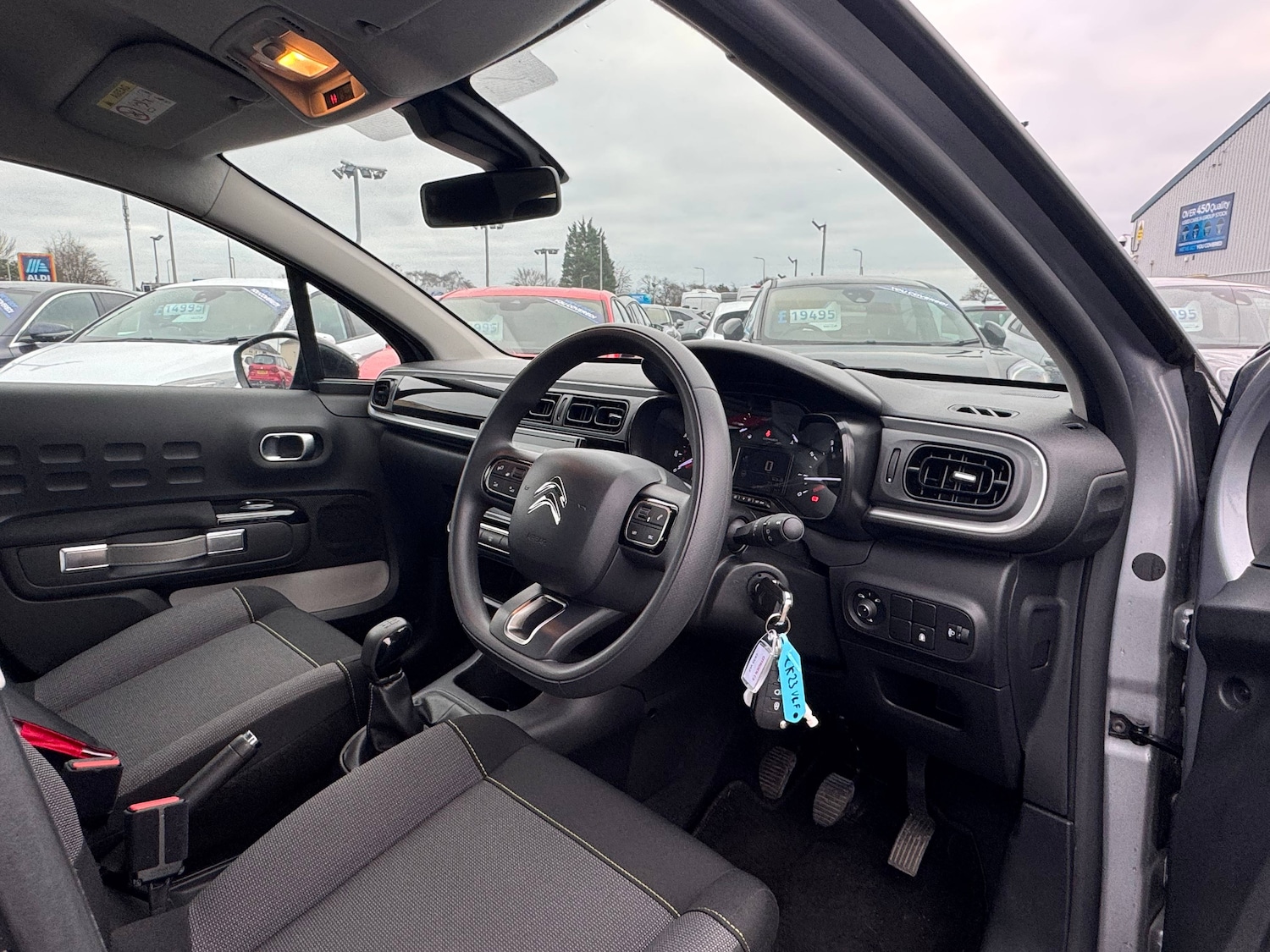 Used Citroen C3 2023 for sale - 76932308: Photo 17