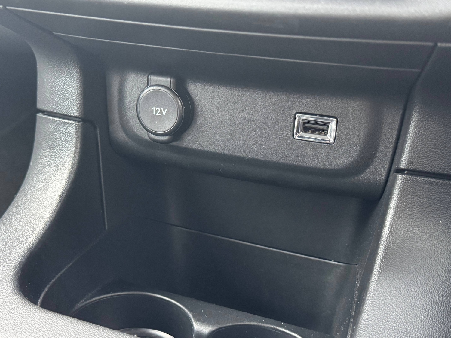 Used Citroen C3 2023 for sale - 76932308: Photo 27