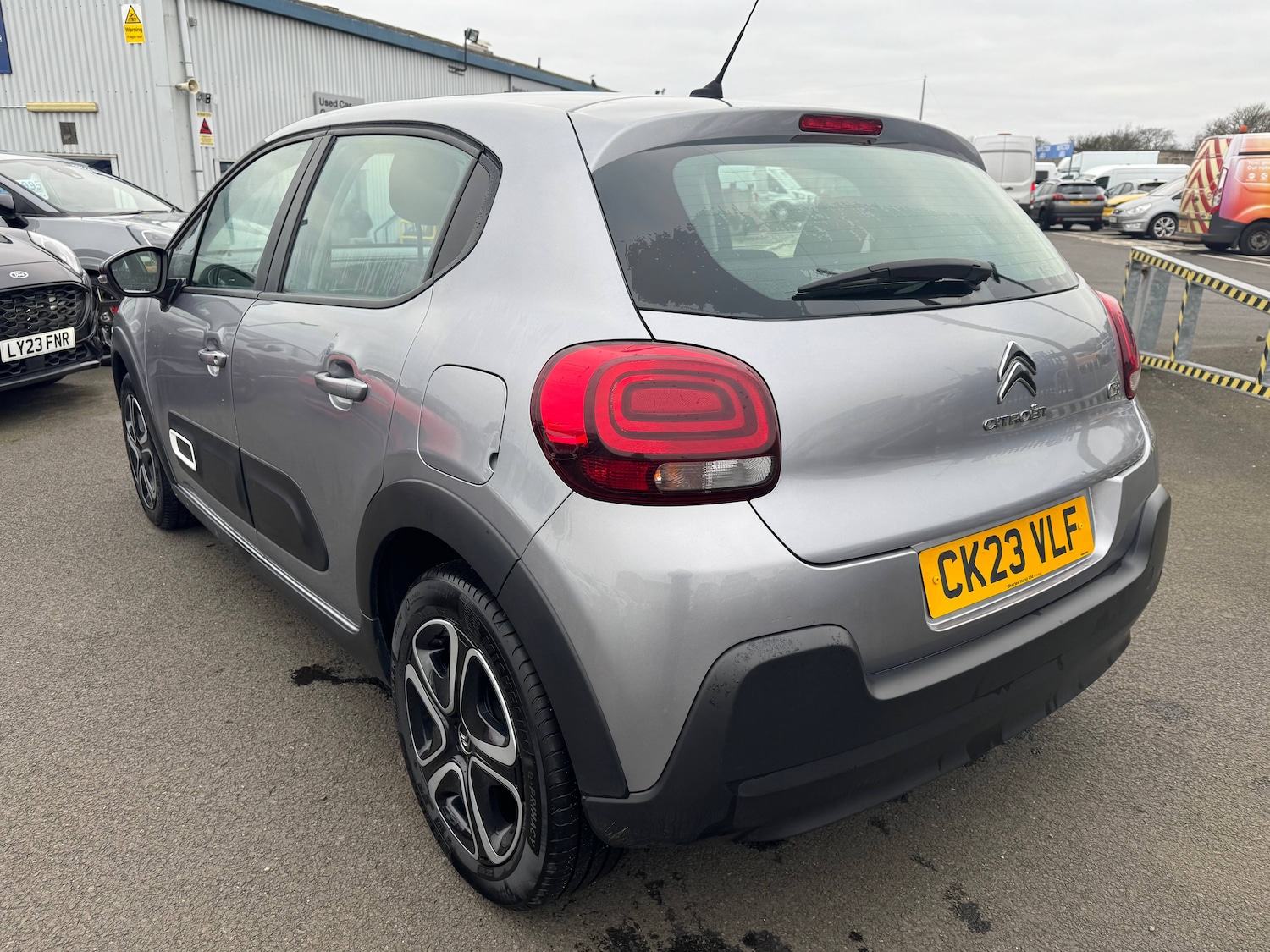 Used Citroen C3 2023 for sale - 76932308: Photo 6