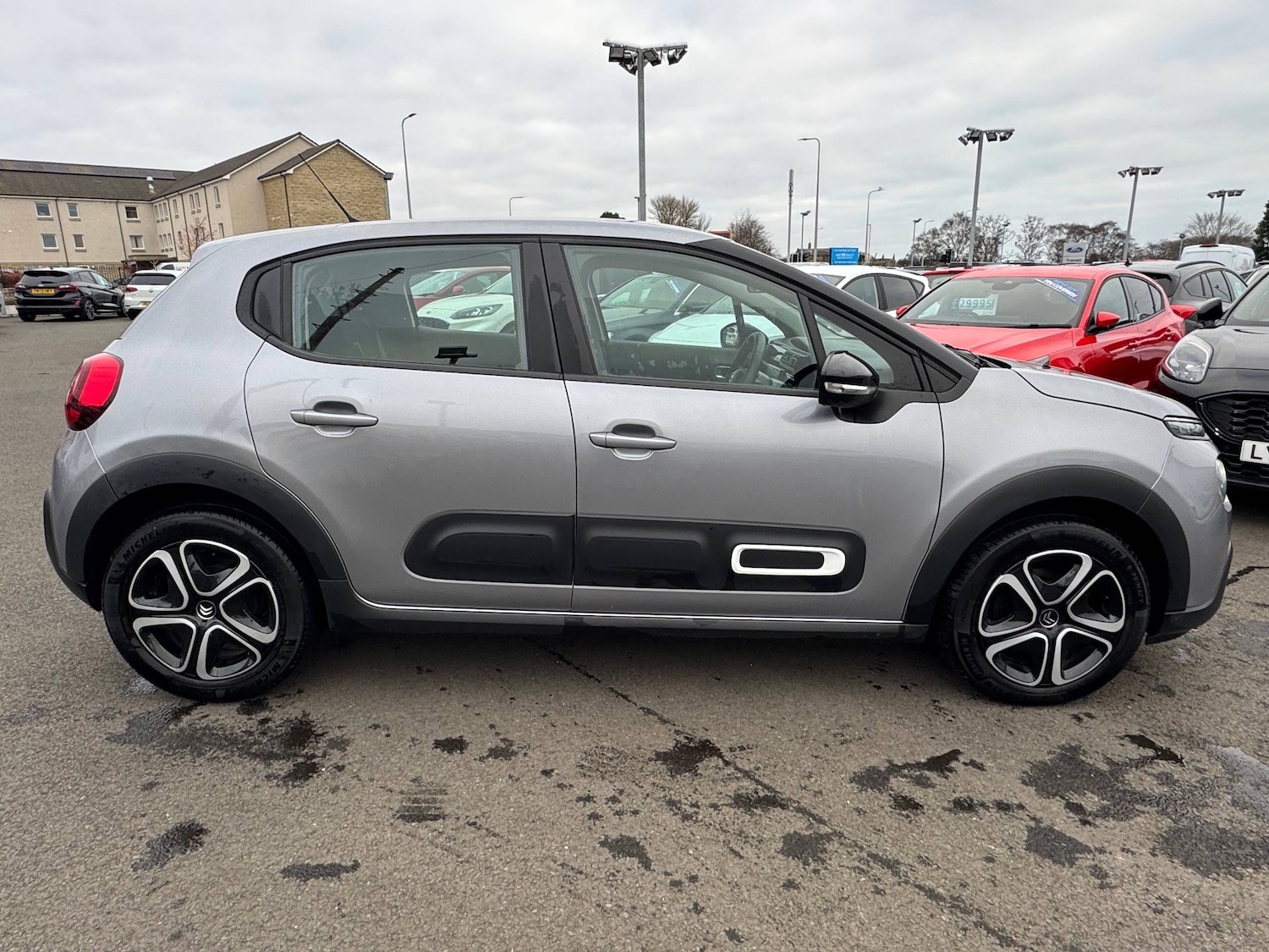 Used Citroen C3 2023 for sale - 76932308: Photo 9
