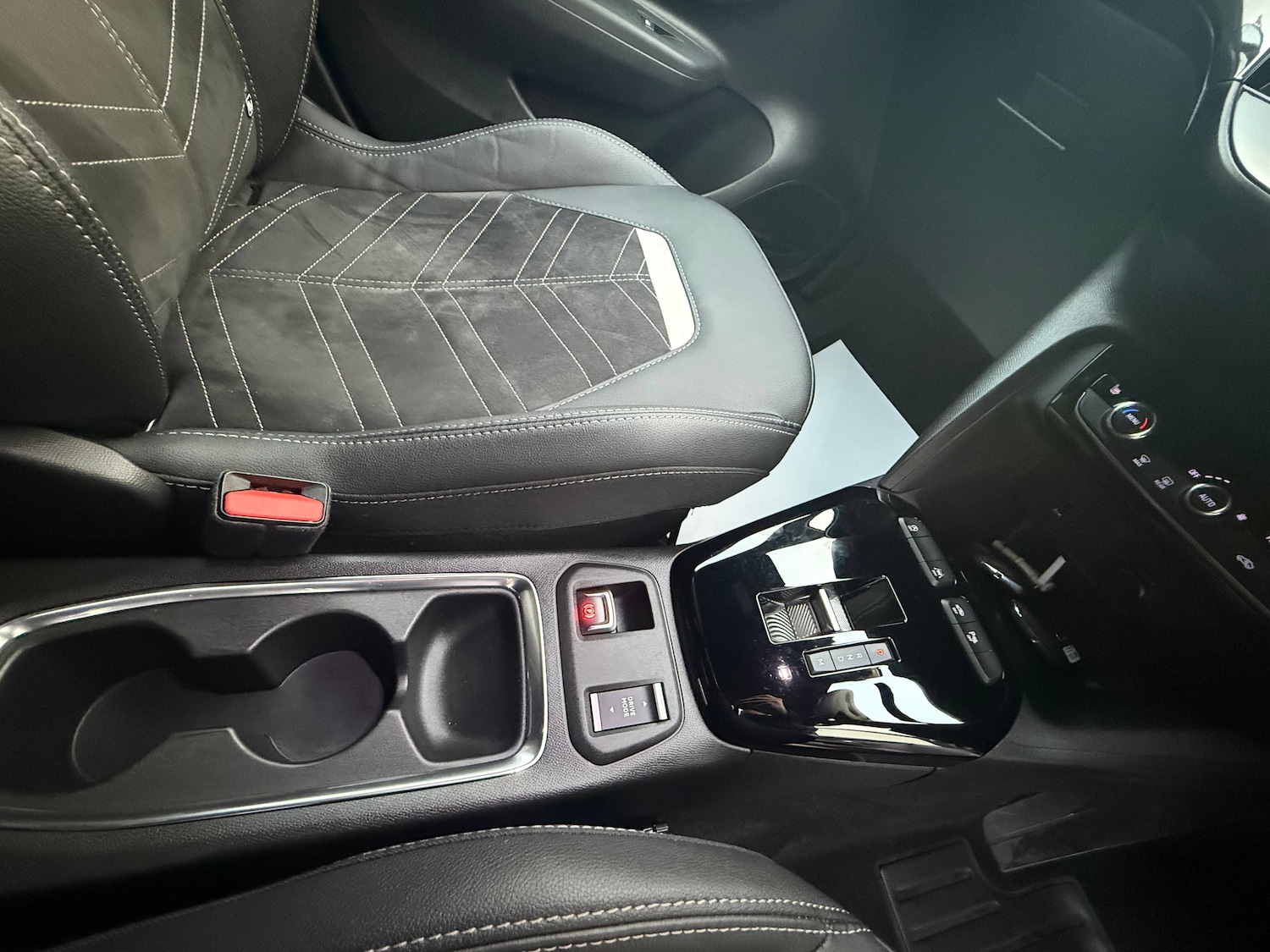 Used Vauxhall Corsa for sale - 77271056: Photo 12