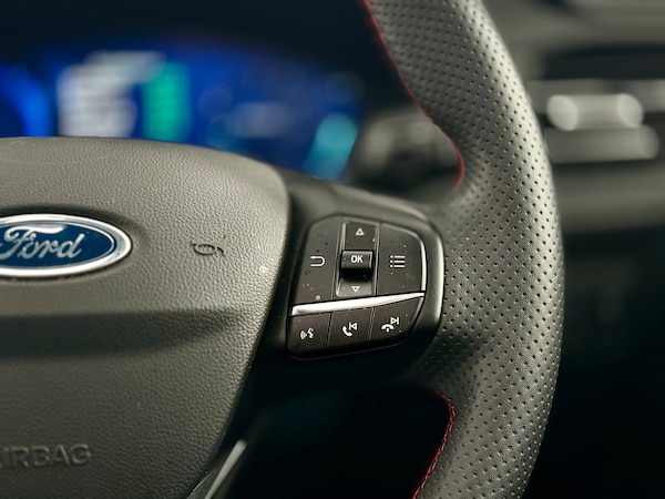 Used Ford Kuga 2023 for sale - 76209902: Photo 19