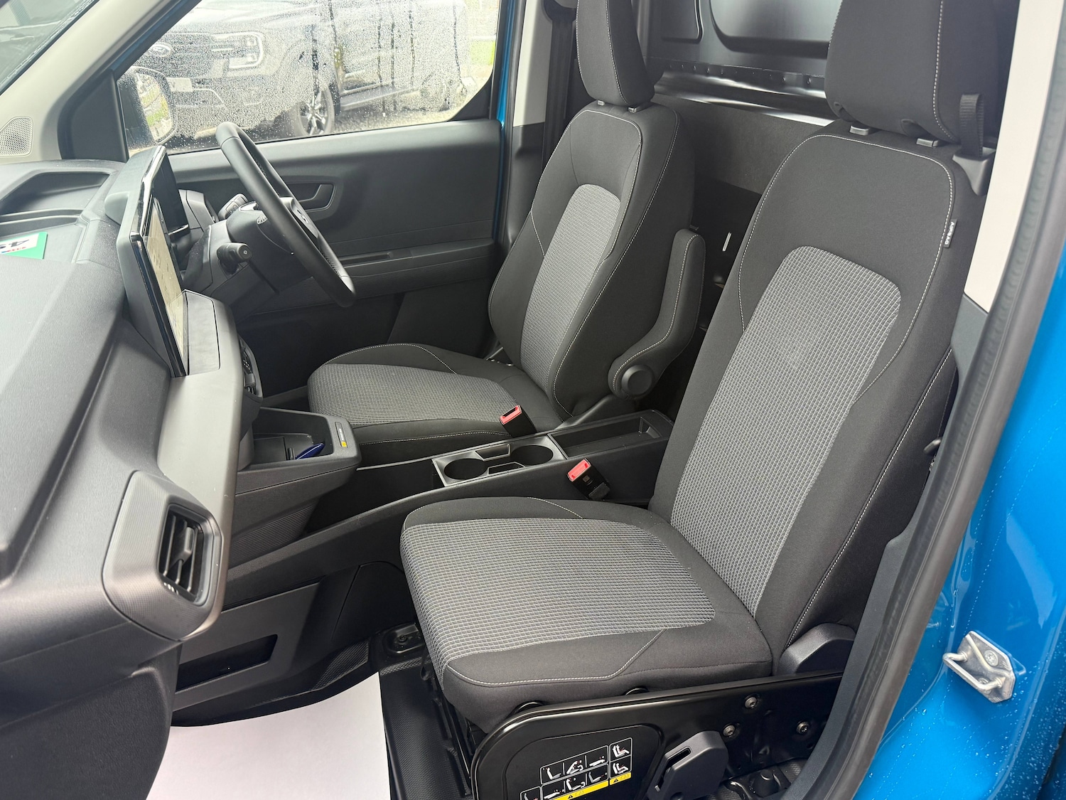 Used Ford Transit Courier 2025 for sale - 77069120: Photo 15