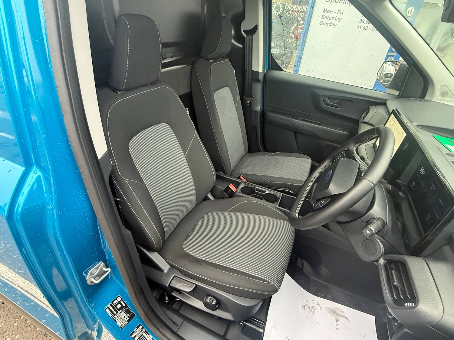 Used Ford Transit Courier 2025 for sale - 77069120: Photo 16