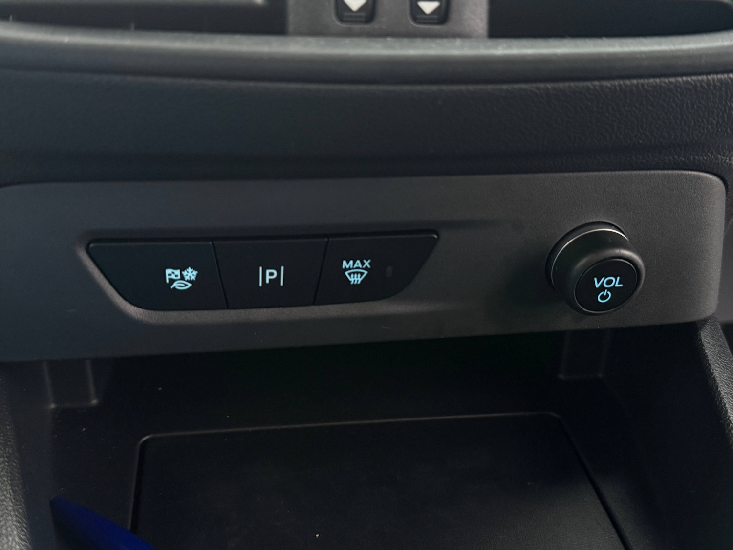 Used Ford Transit Courier 2025 for sale - 77069120: Photo 25