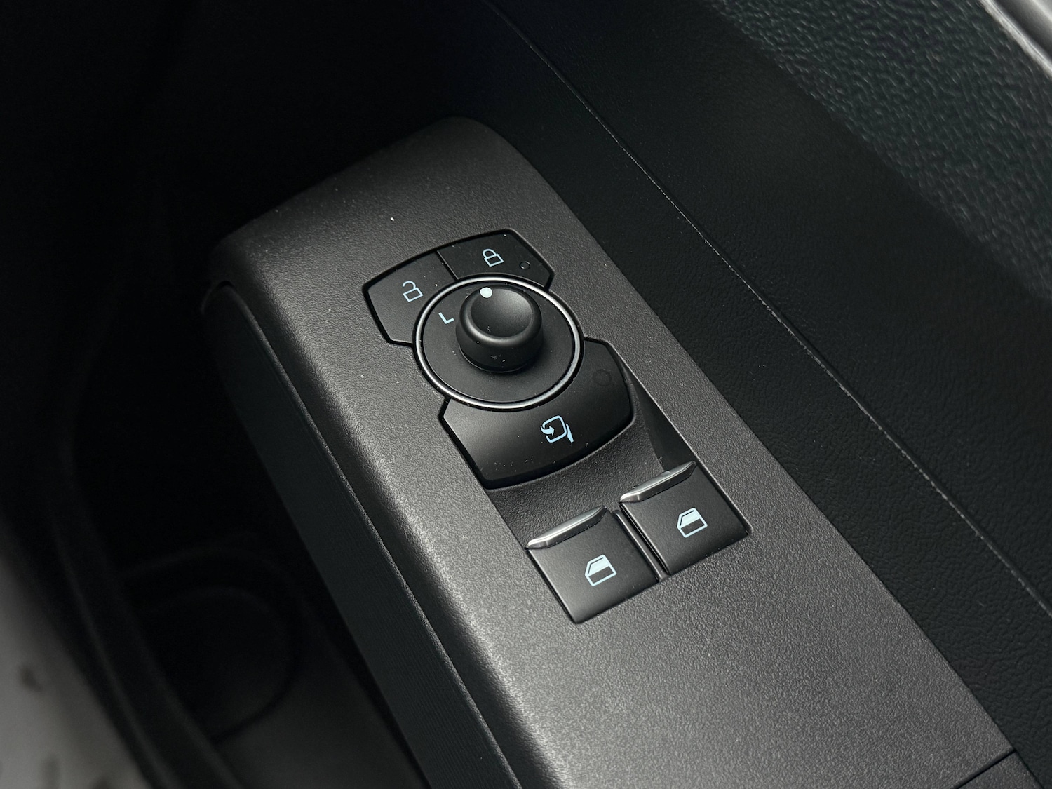 Used Ford Transit Courier 2025 for sale - 77069120: Photo 28