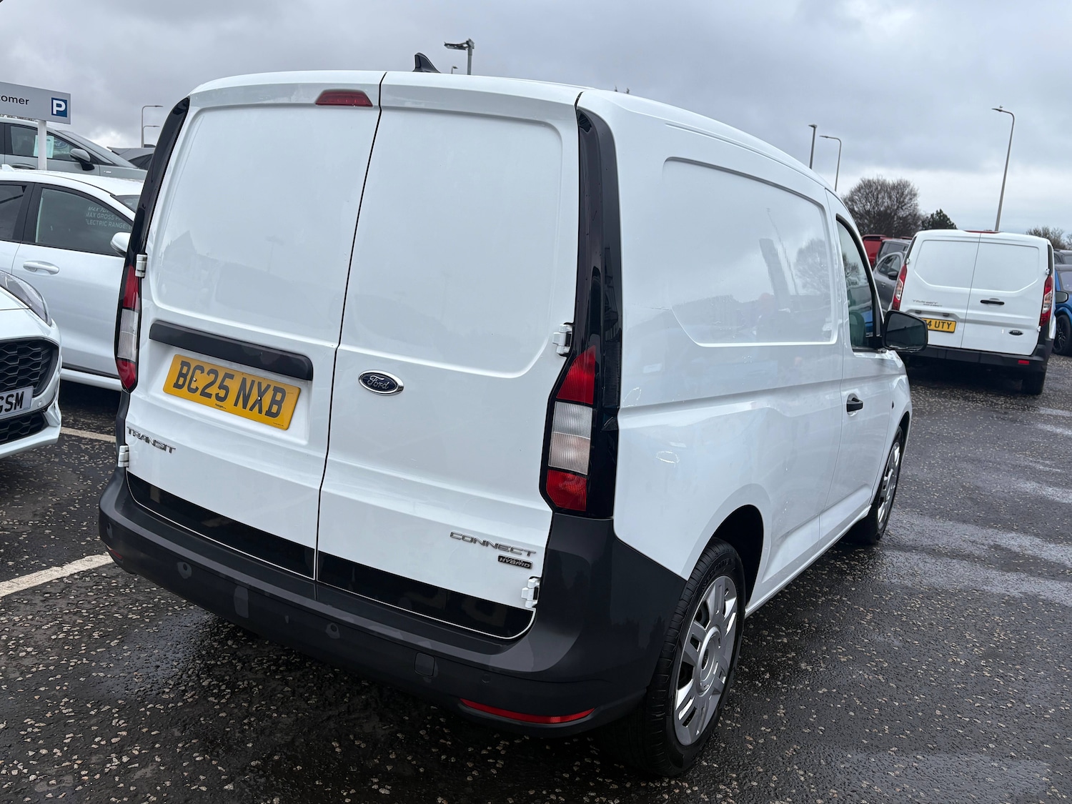 Used Ford Transit Connect 2025 for sale - 78180640: Photo 2