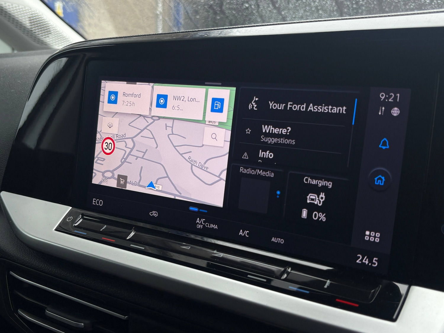 Used Ford Transit Connect 2025 for sale - 78180640: Photo 8