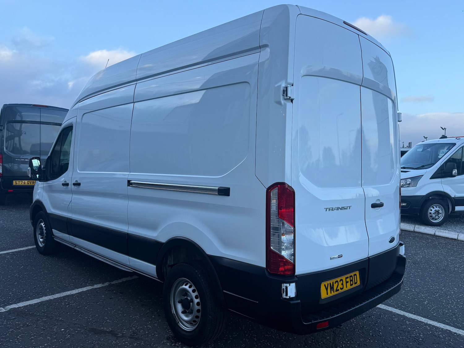 Used Ford Transit 2023 for sale - 77919150: Photo 2