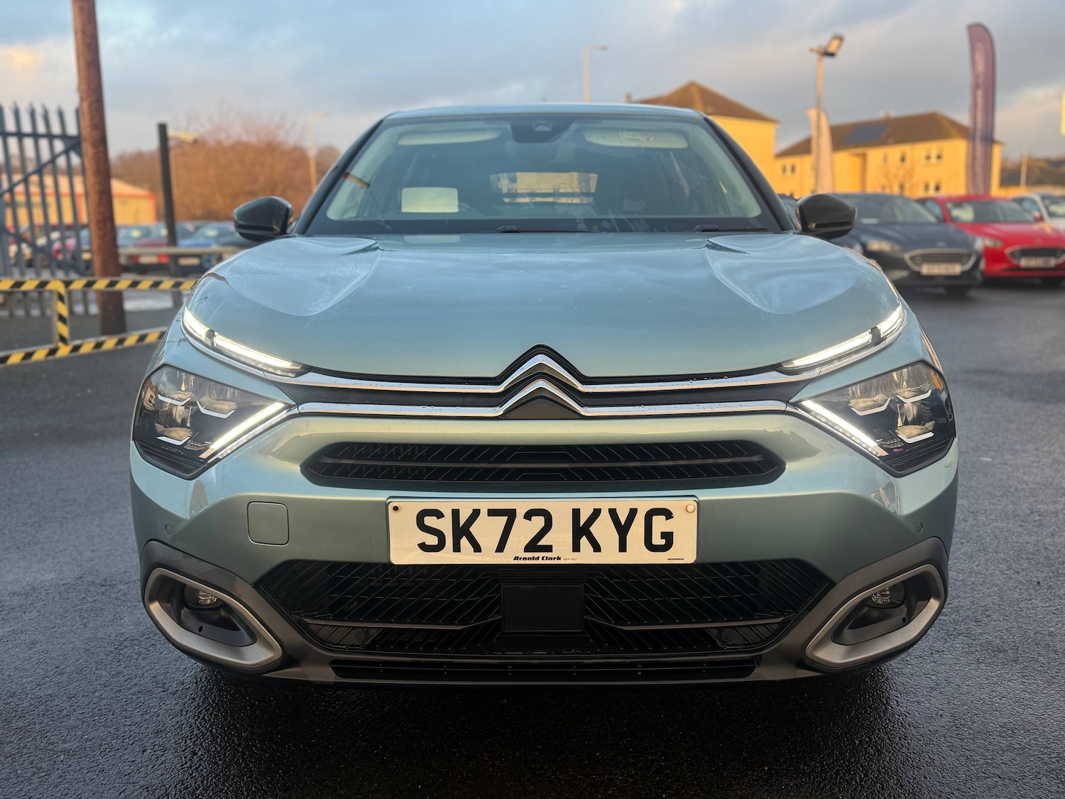 Used Citroen C4 2023 for sale - 77261193: Photo 2