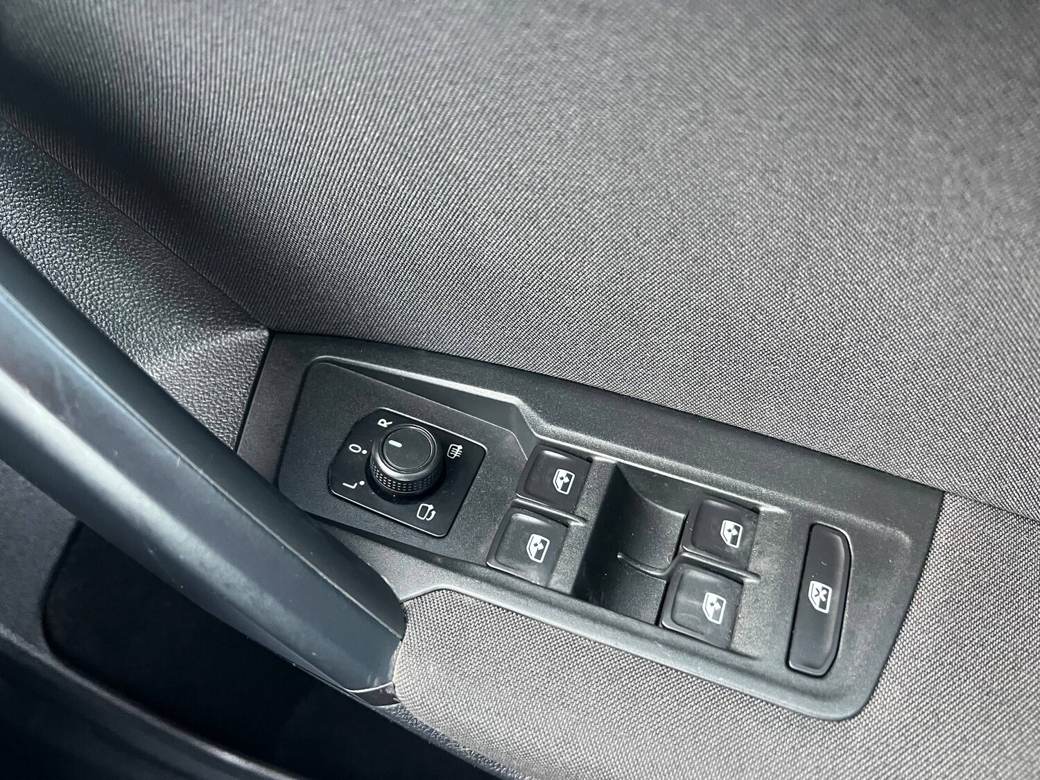 Used Volkswagen Tiguan 2020 for sale - 77605506: Photo 35