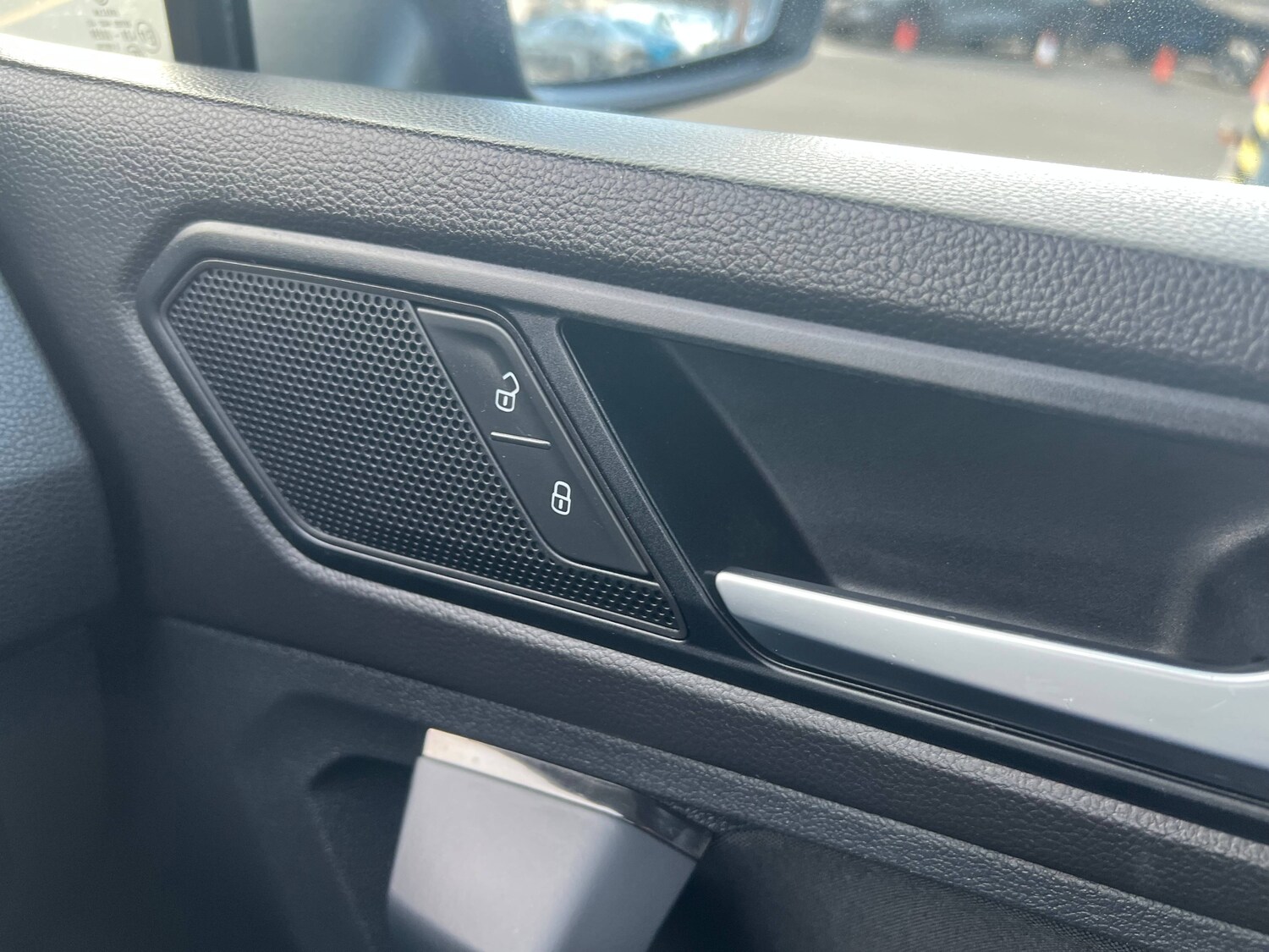 Used Volkswagen Tiguan 2020 for sale - 77605506: Photo 38