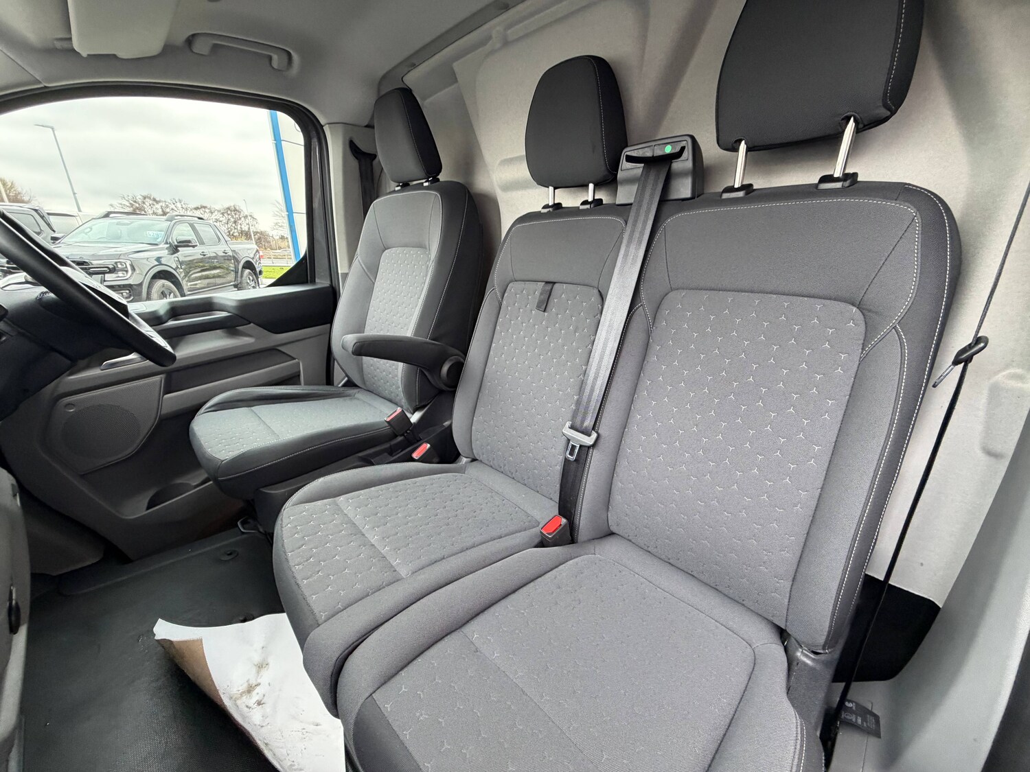 Used Ford Transit Custom for sale - 77365576: Photo 6