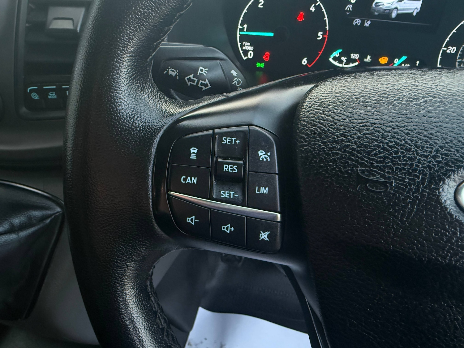 Used Ford Transit 2019 for sale - 77138822: Photo 18