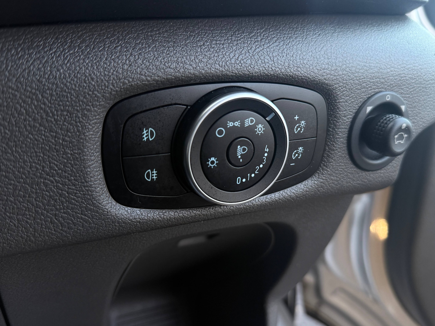 Used Ford Transit 2019 for sale - 77138822: Photo 25