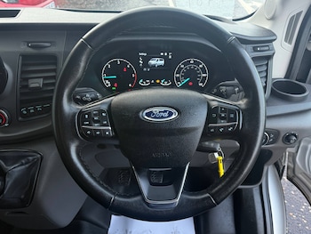 Used Ford Transit 2019 for sale - 77138822: Photo