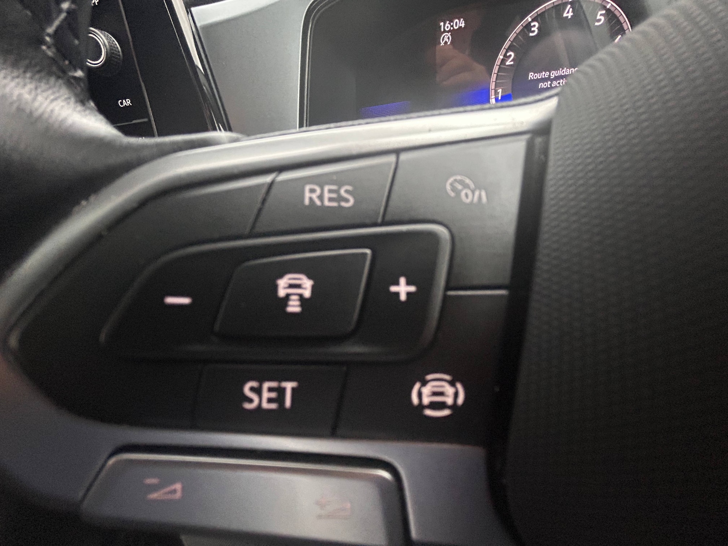 Used Volkswagen T-Roc 2023 for sale - 76147106: Photo 20