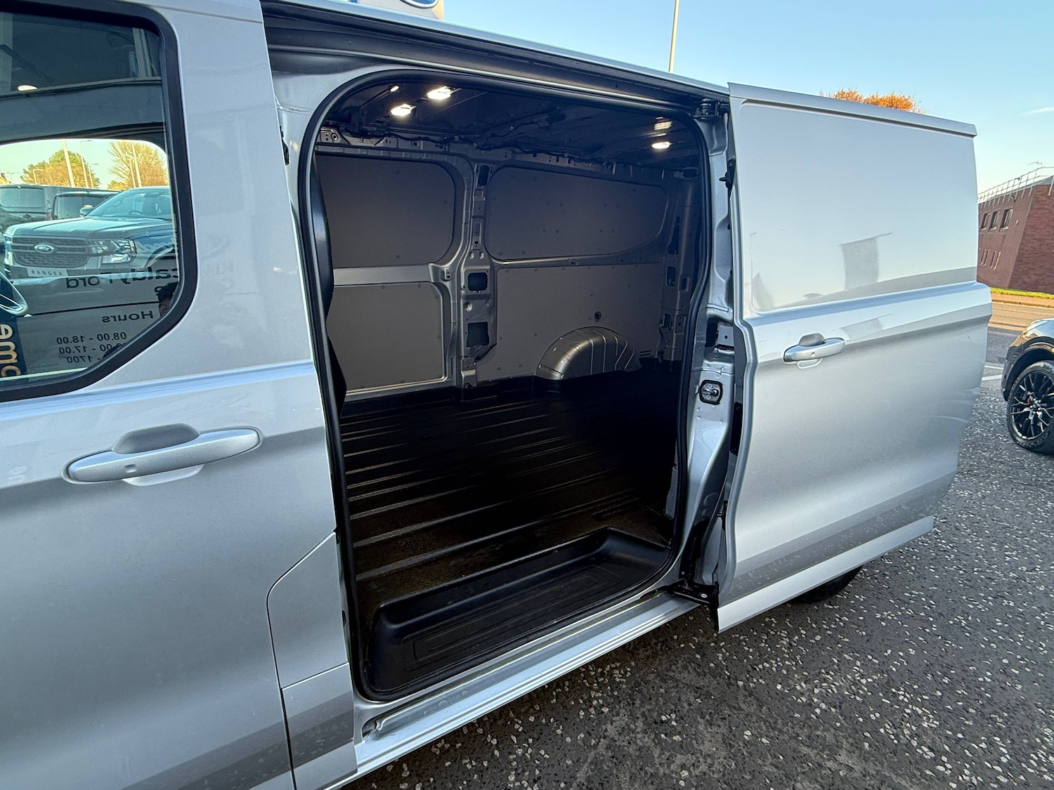 Used Ford Transit Custom 2024 for sale - 76603757: Photo 15