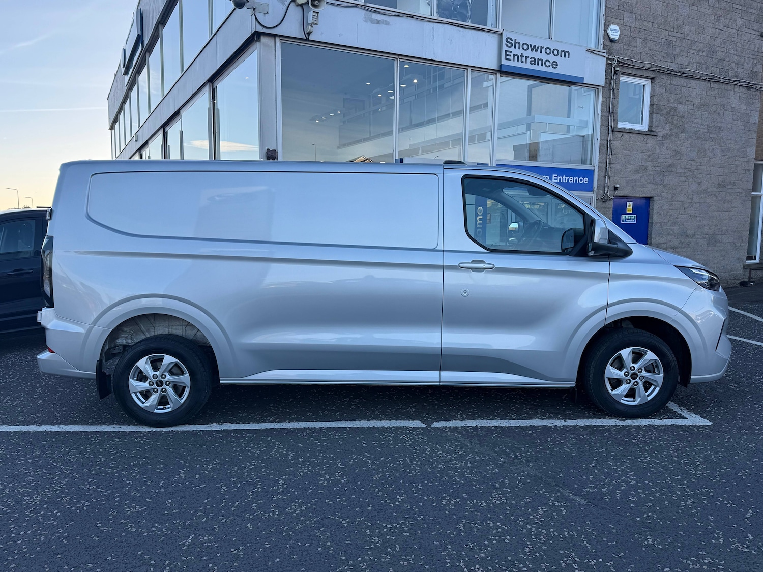 Used Ford Transit Custom 2024 for sale - 76603757: Photo 3