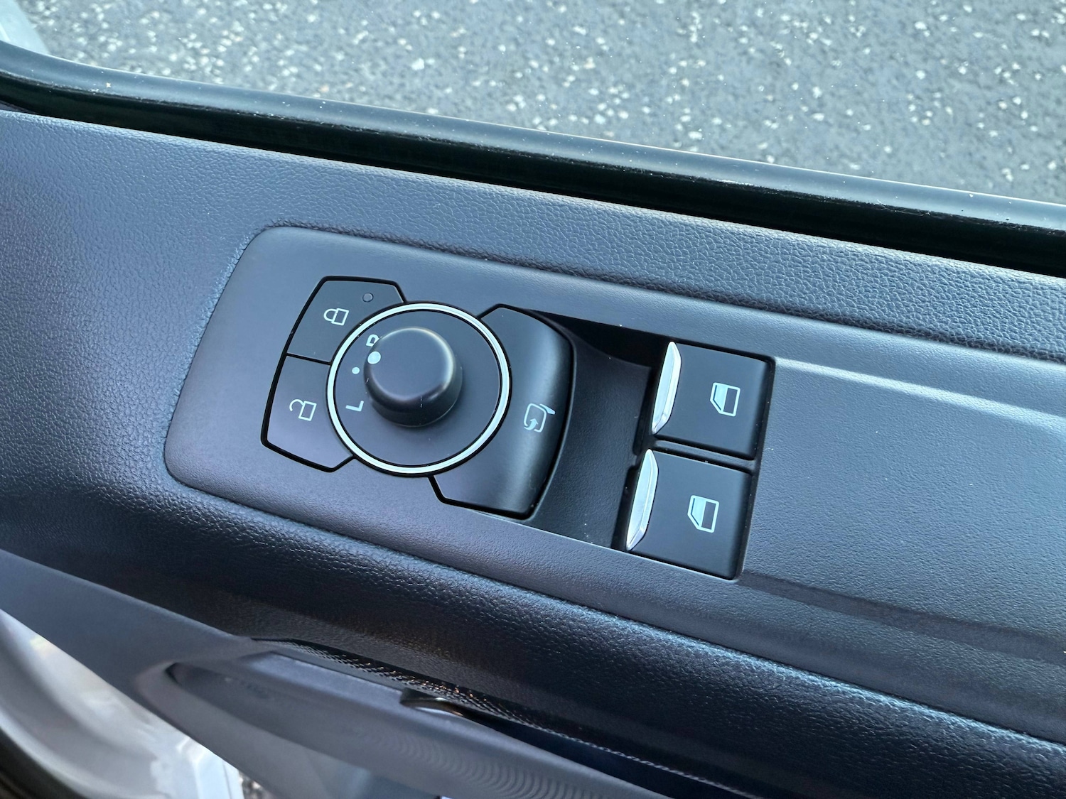 Used Ford Transit Custom 2024 for sale - 76603757: Photo 30