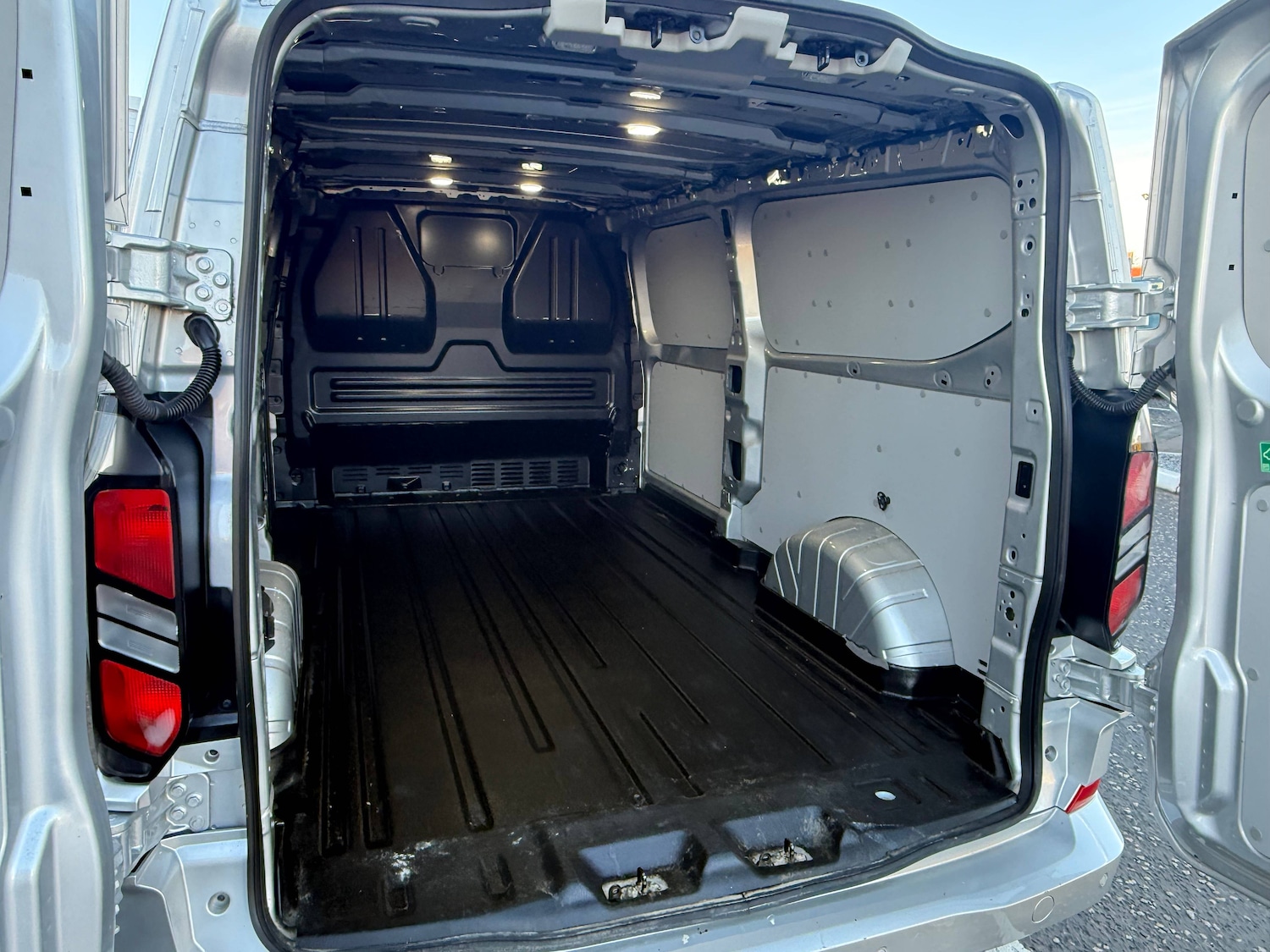 Used Ford Transit Custom 2024 for sale - 76603757: Photo 8