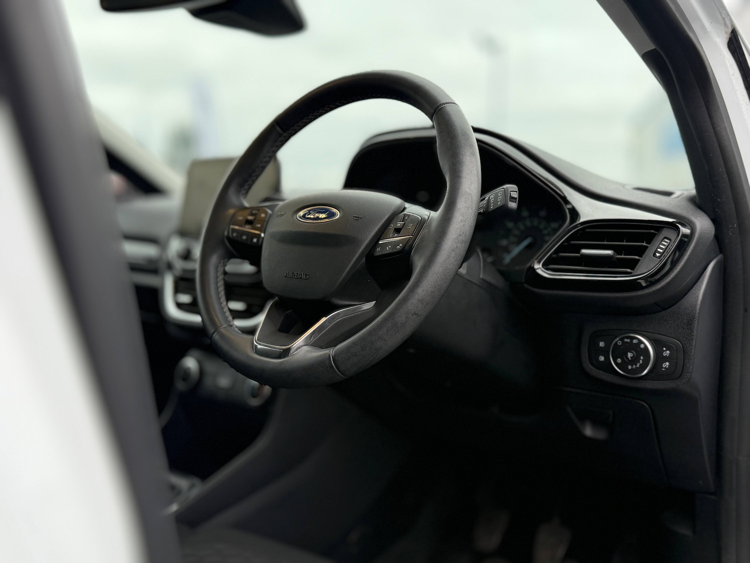 Used Ford Fiesta 2023 for sale - 76600082: Photo 9