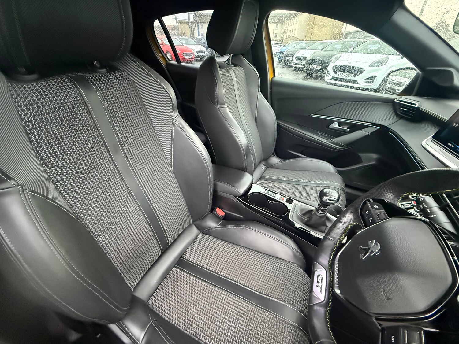 Used Peugeot 208 for sale - 77431440: Photo 15