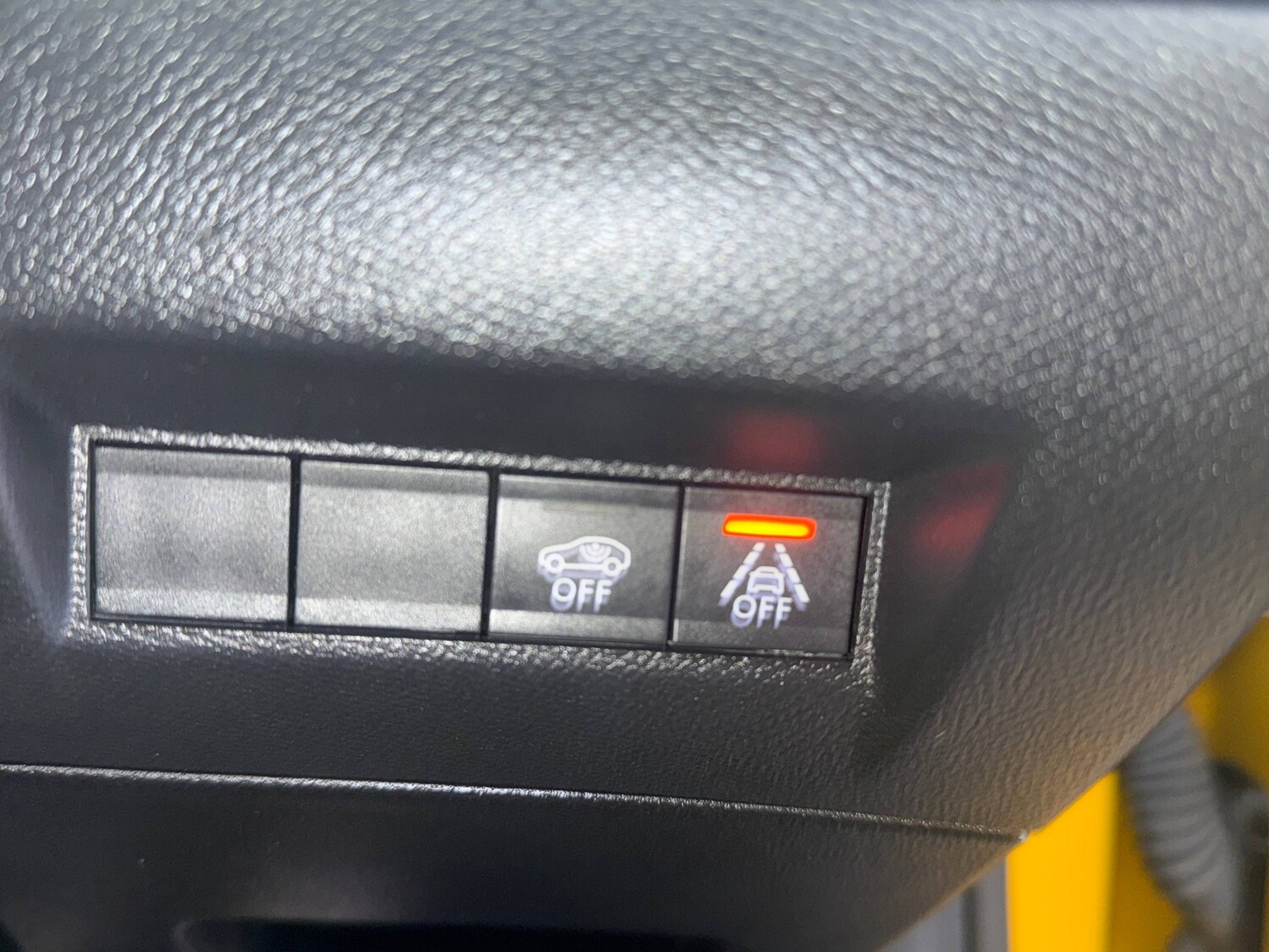 Used Peugeot 208 for sale - 77431440: Photo 17